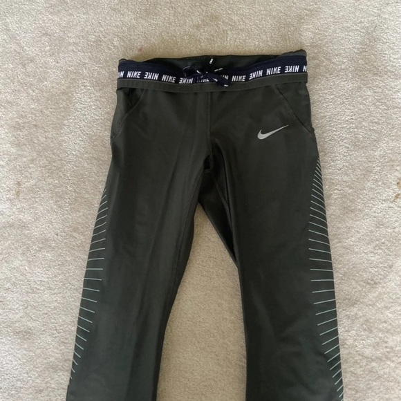 Green Nike Leggings - Picture 2 of 2